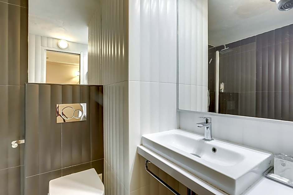 Hotel Opera Maintenon