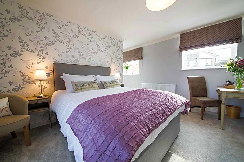 The Hare and Hounds, Levens