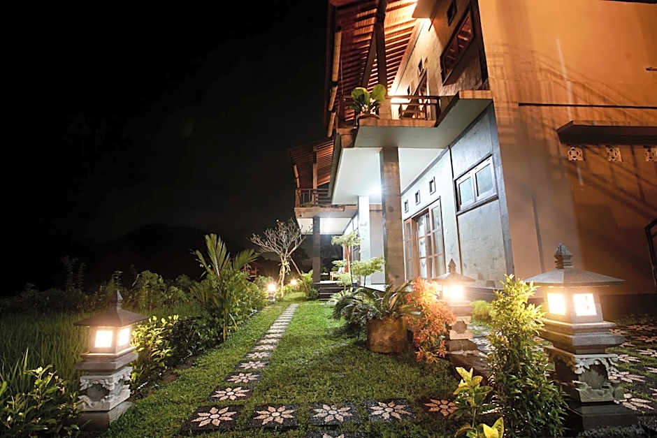 Ume Dukuh Home Sidemen