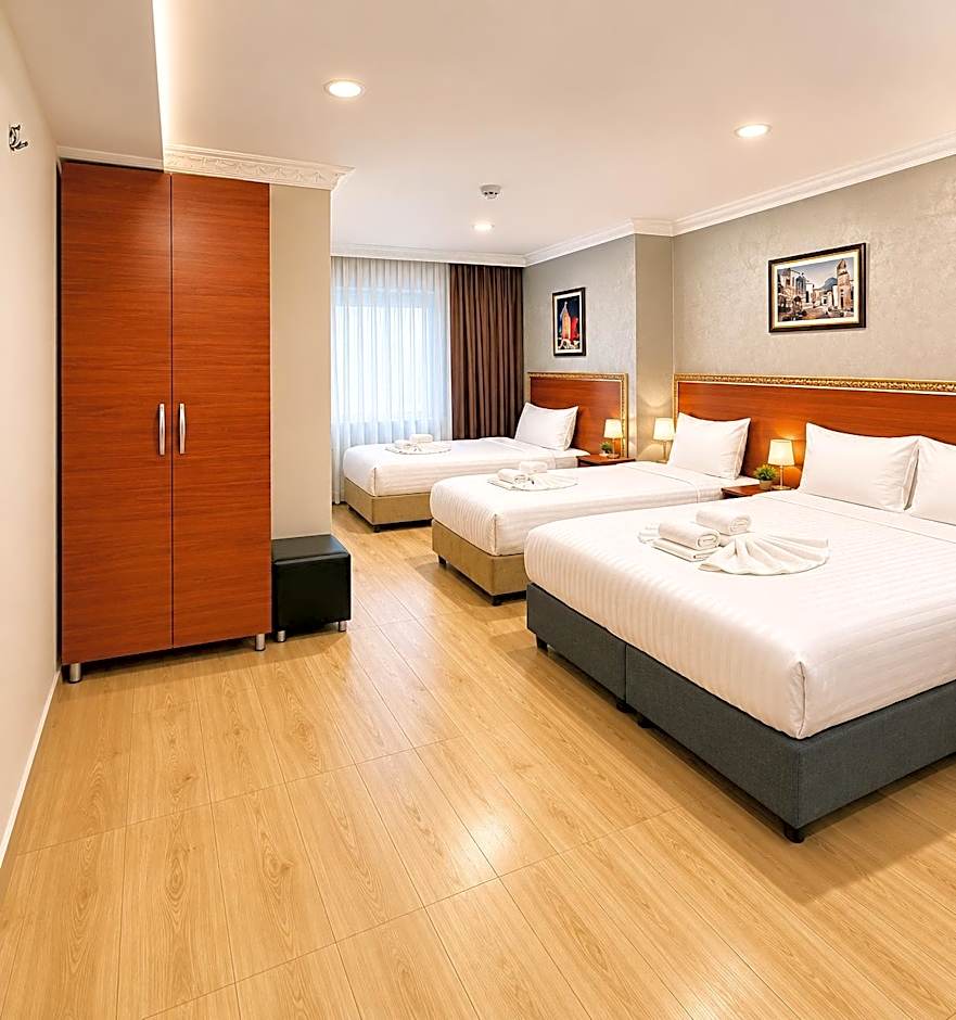 HOTEL REAL LİFE
