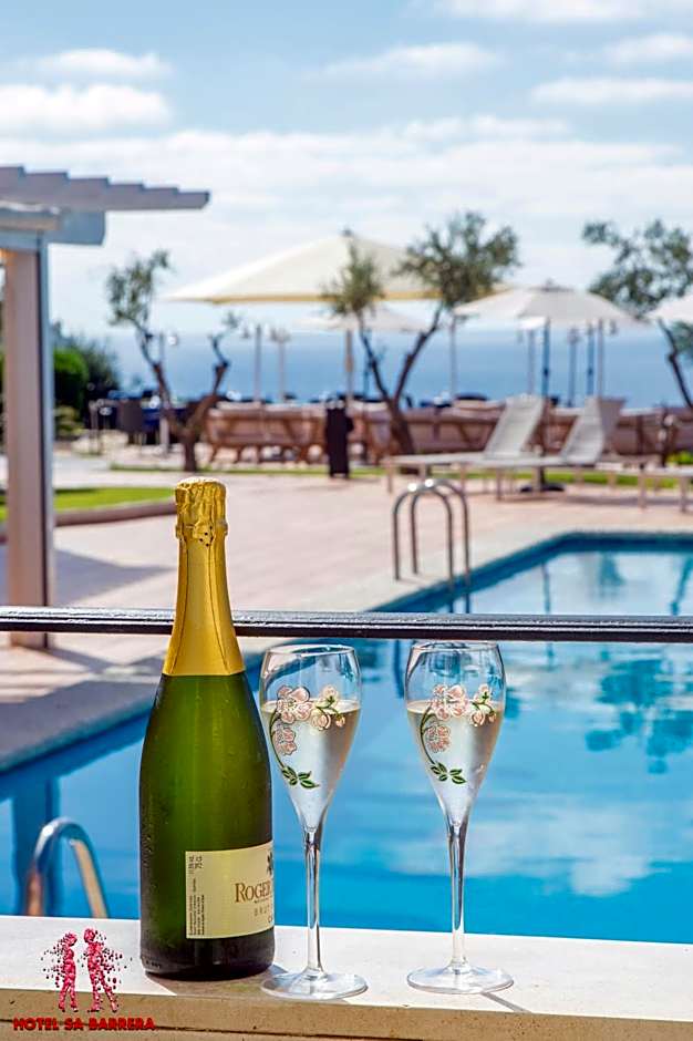 Sa Barrera - Adults Only