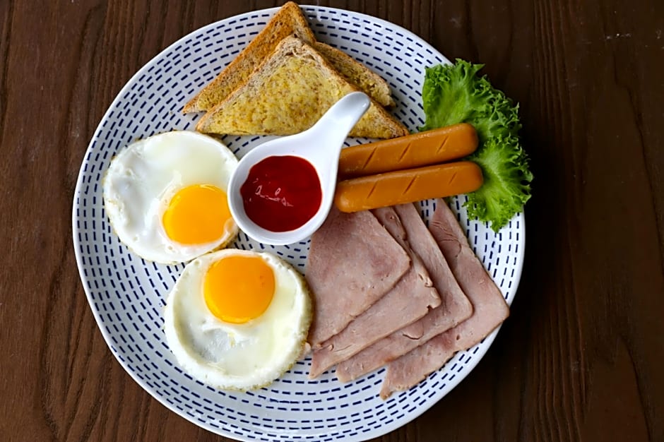 The Plug hotel @ i-Biz Avenue