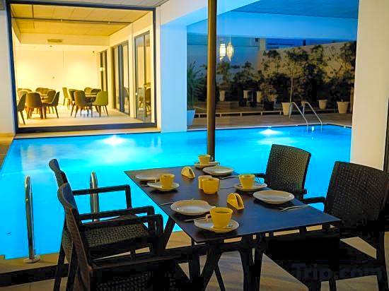 Hotel Lescure Business and SPA