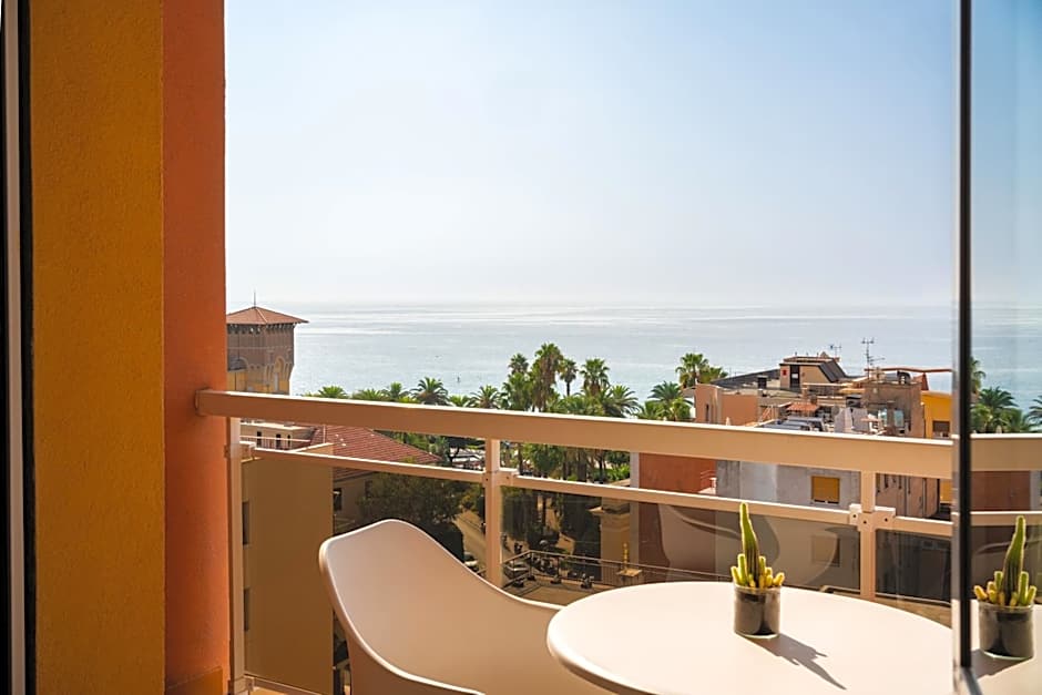 Hotel Careni Villa Italia