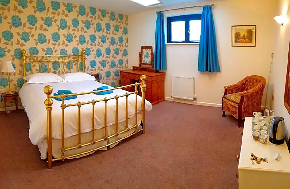Station House, Dartmoor and Coast located, Village centre Hotel