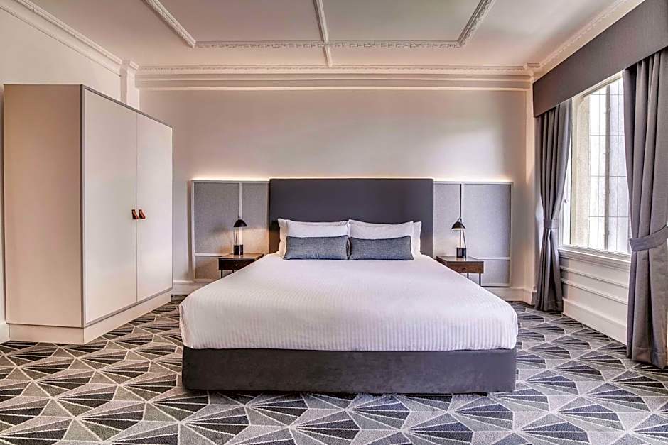The Savoy Hotel on Little Collins Melbourne