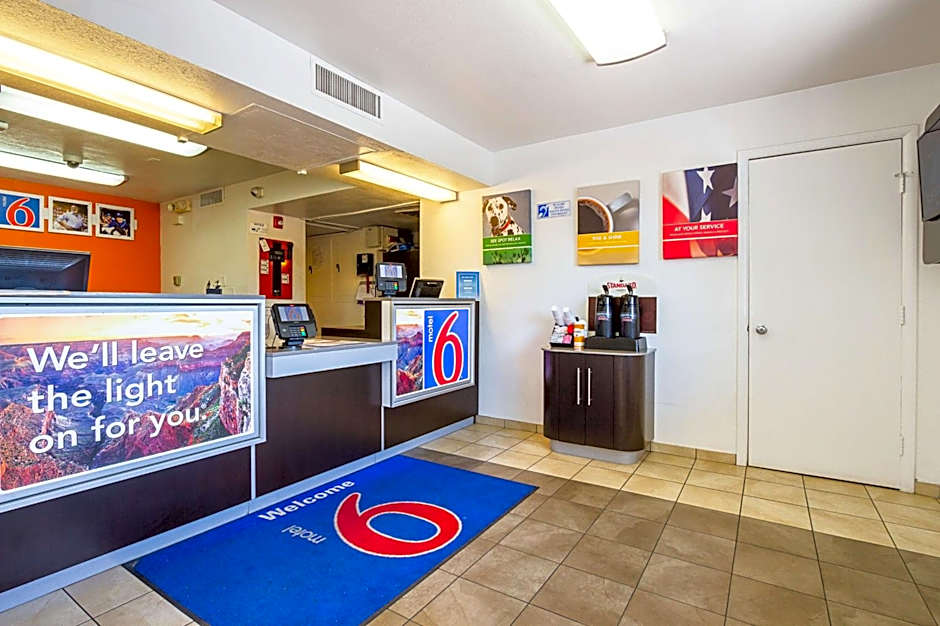 Motel 6 Mesa North
