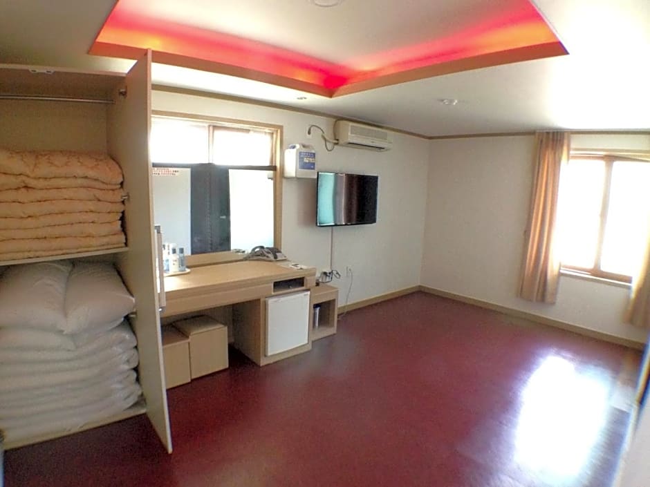 Suanbo Saipan Hot Spring Hotel