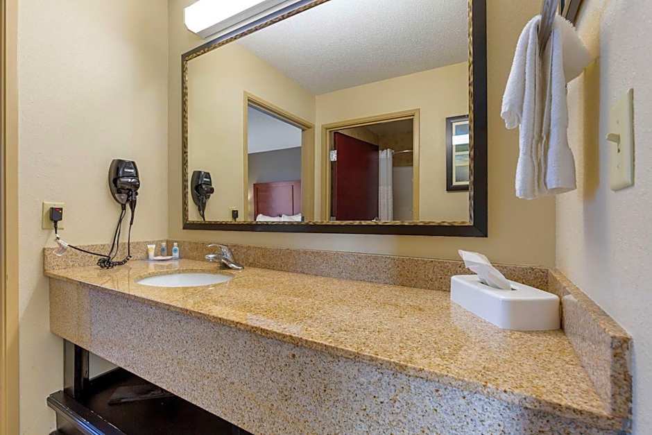 Comfort Inn & Suites Cambridge
