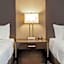La Quinta Inn & Suites by Wyndham Oshkosh