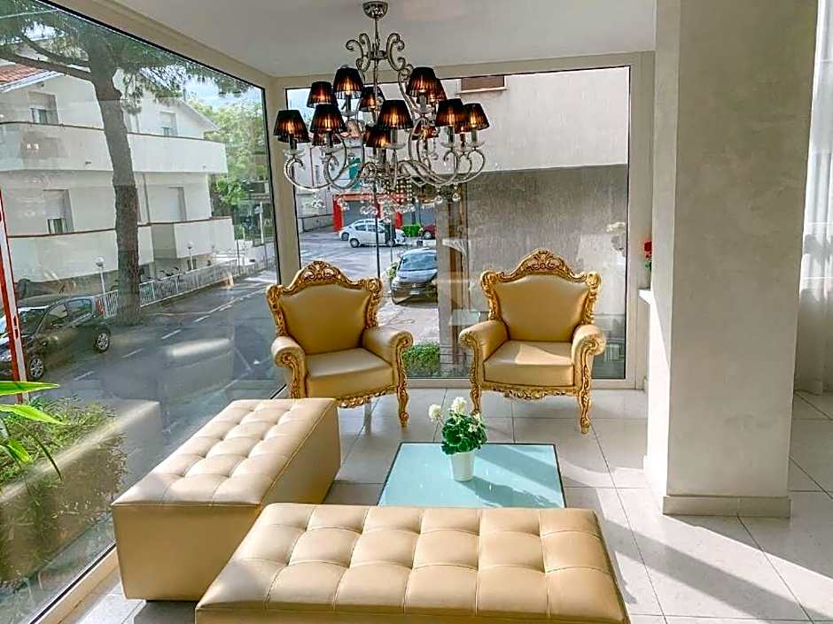 Le Cinema Boutique Hotel
