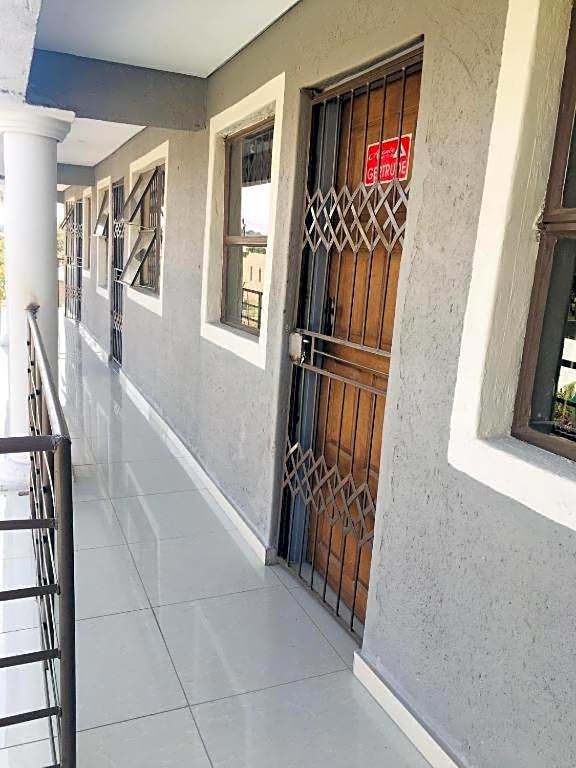 Asante’s Guest House