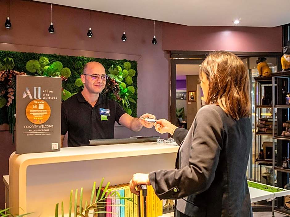 Ibis Styles Paris Tolbiac Bibliotheque