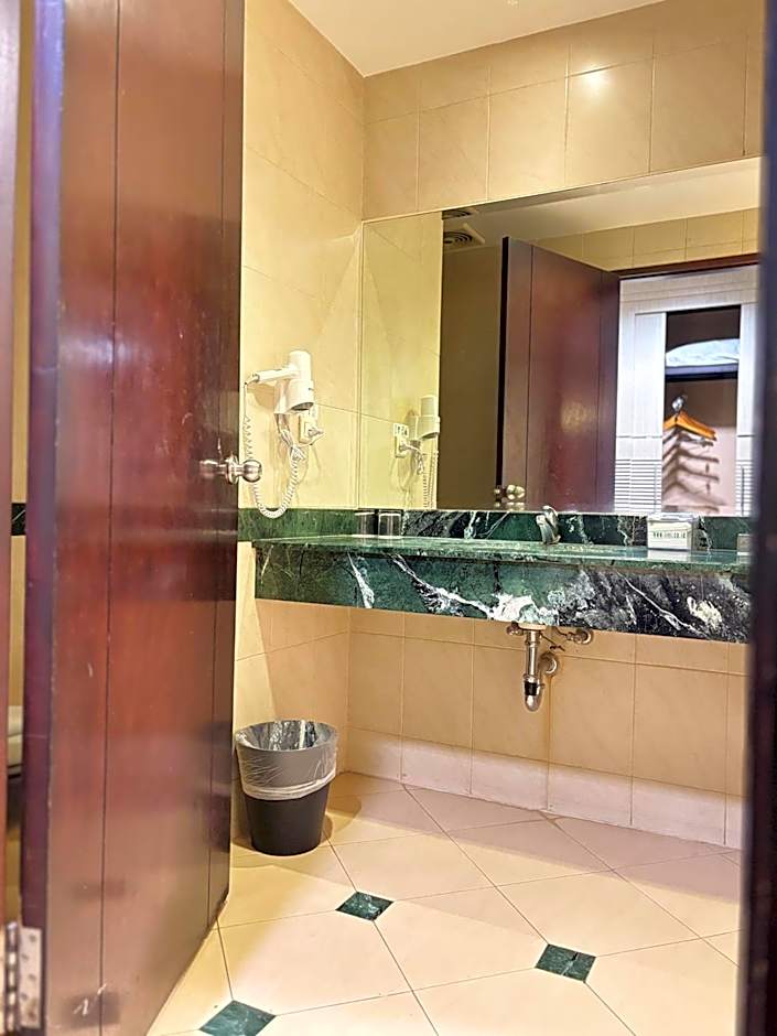 Grand Elite Hotel Pekanbaru