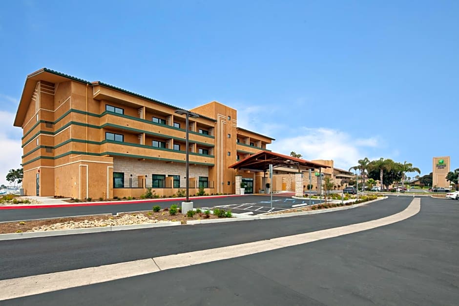 Holiday Inn Express Hotel & Suites Ventura Harbor