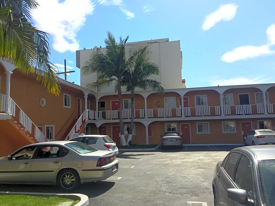 Paradise Inn & Suites