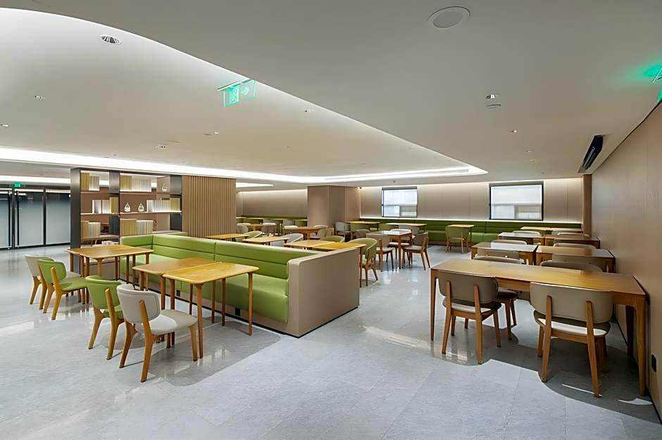 JI Hotel Guangzhou Tianhe East Railway Station