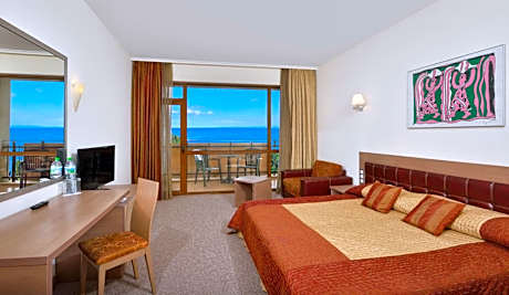 DOUBLE SEA VIEW