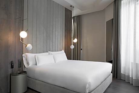 Superior Double Room with Balcony