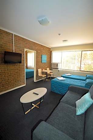 Marion Motel and Apartments