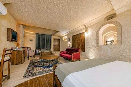 Queen Suite