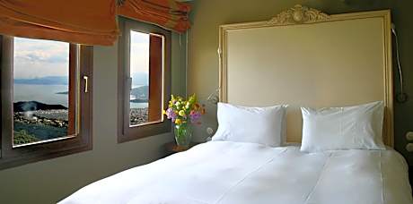 Archontika Karamarlis