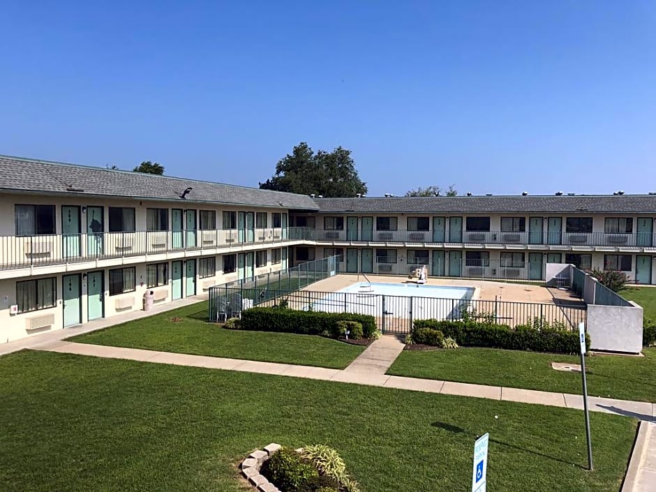 Regency Inn Tulsa