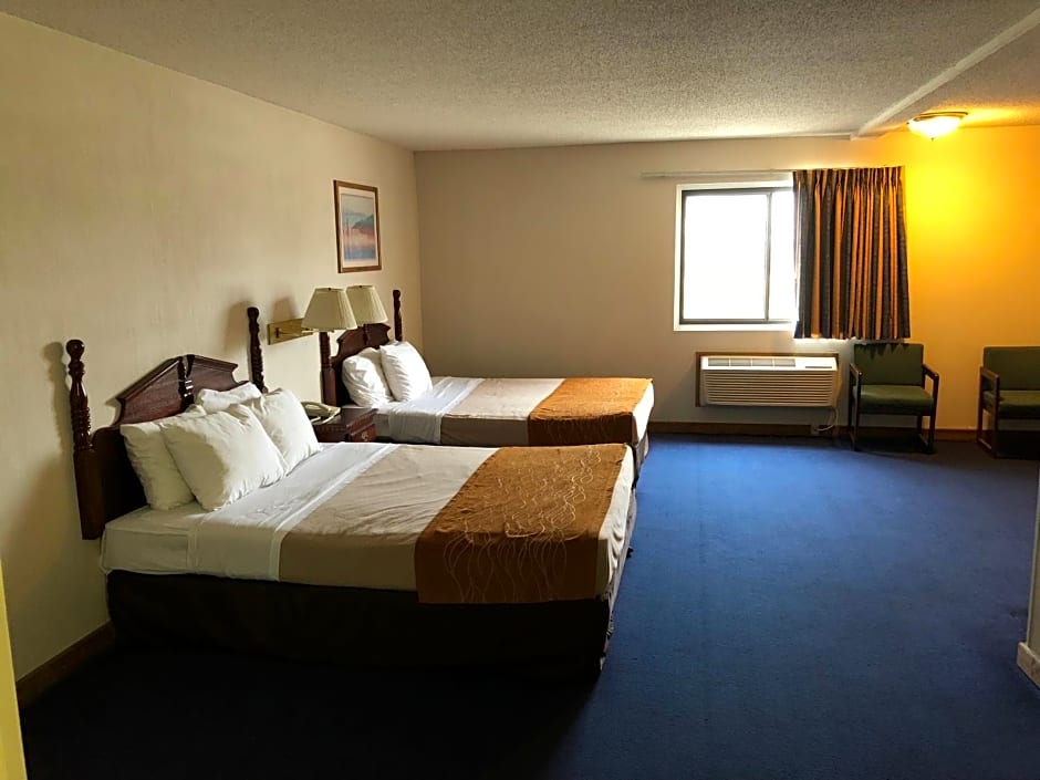 Denison Inn & Suites