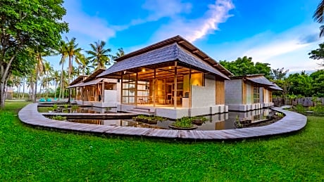 Pravasa Gili Resort by KajaNe