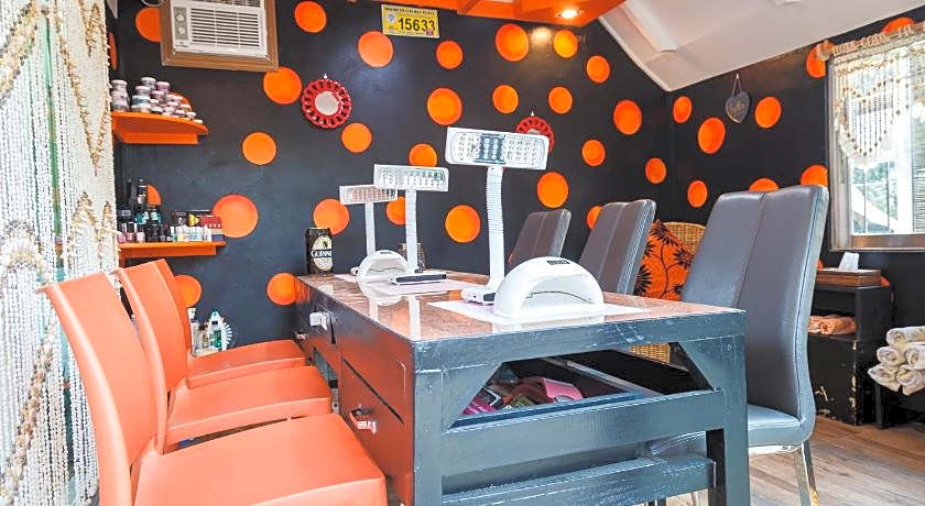 Lala Panzi Bed and Breakfast