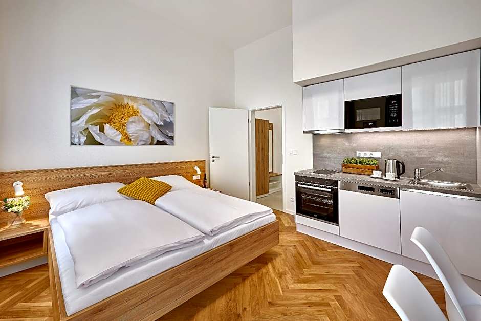 DownTown Suites Rubesova
