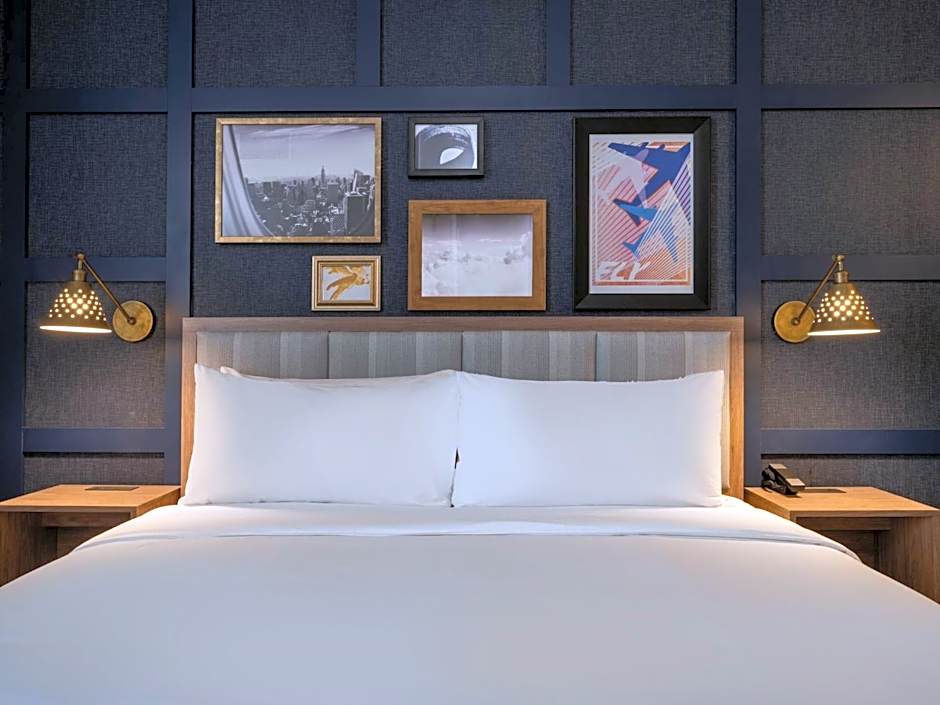 voco Fiorello - LaGuardia Airport by IHG