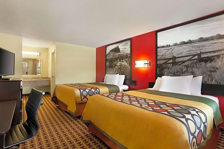 Super 8 by Wyndham Corsicana