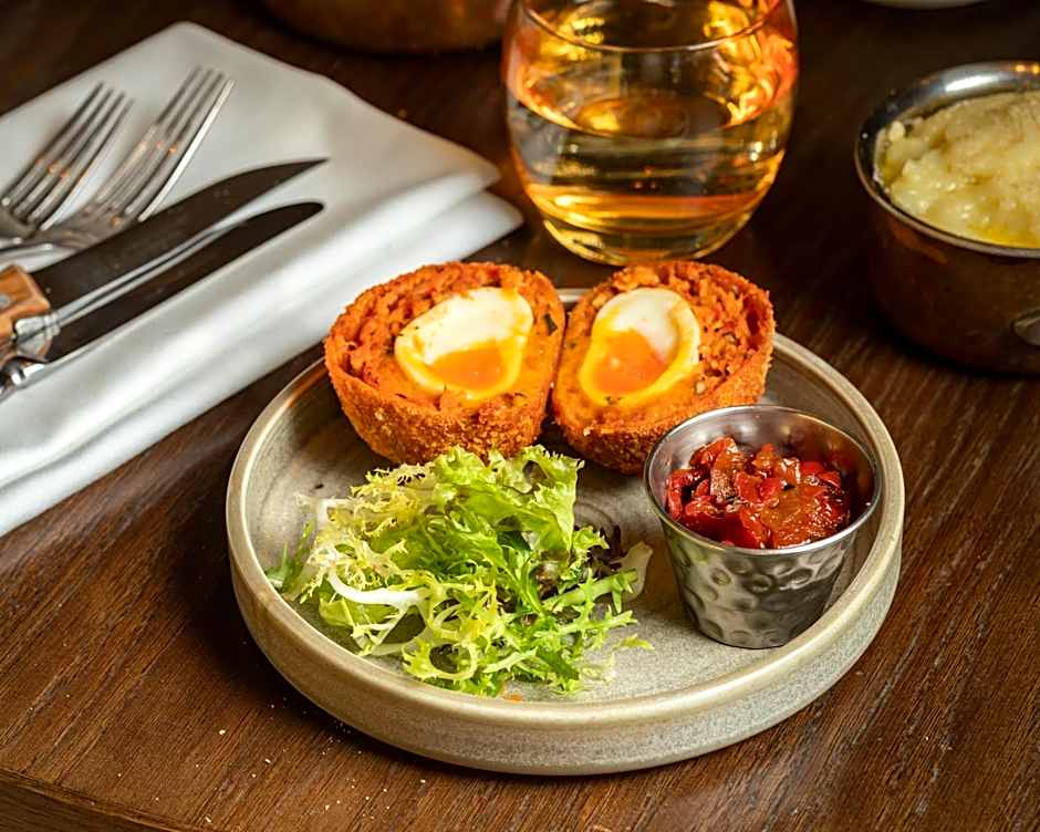 Guildford Harbour Hotel