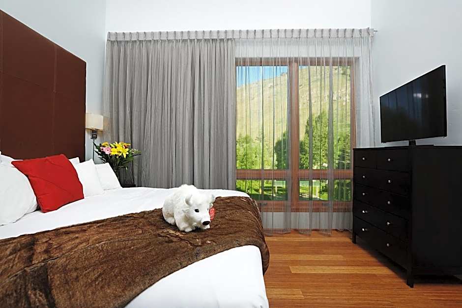 The White Buffalo Club