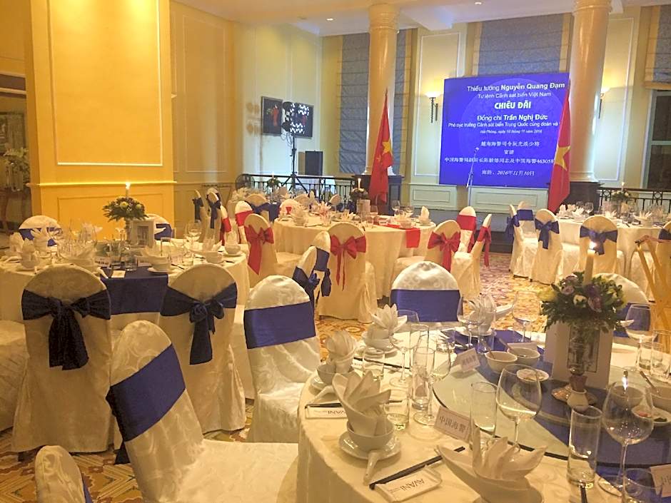 Hai Phong Harbour View Hotel