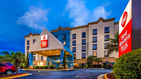 Sky Point Hotel & Suites - Atlanta Airport