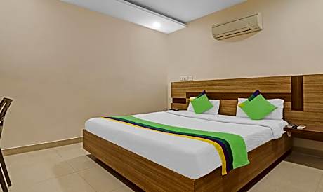 Treebo Pride Inn Botanica