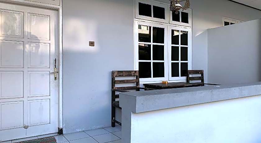 Hotel Merak Indah
