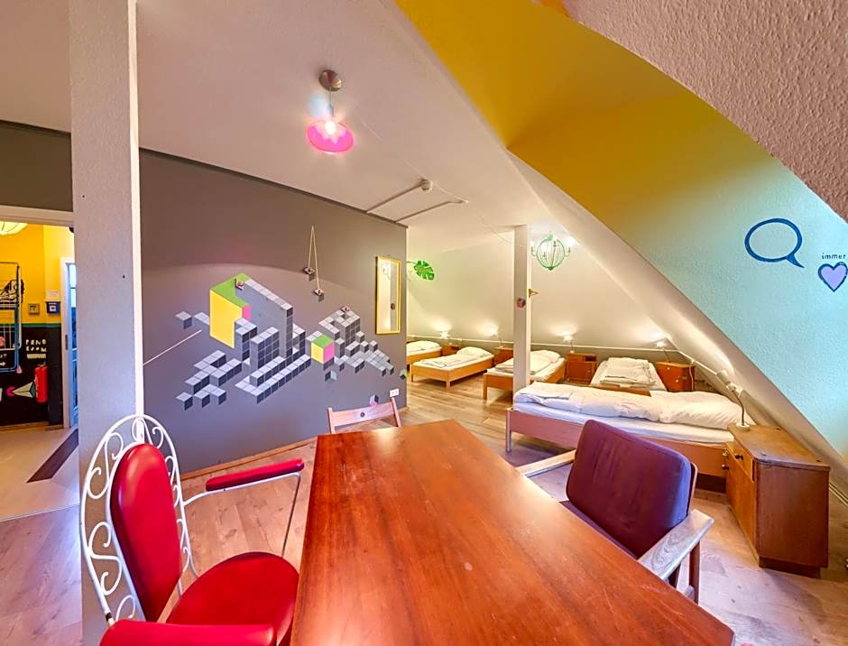 Labyrinth Hostel Weimar