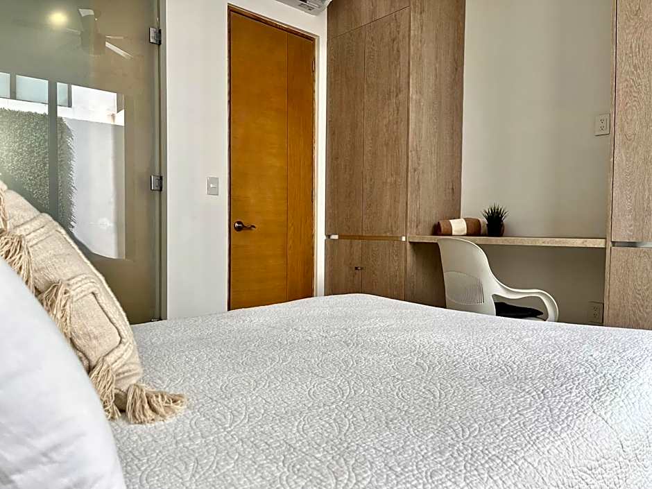 Luxury 5th Avenue Menesse 32