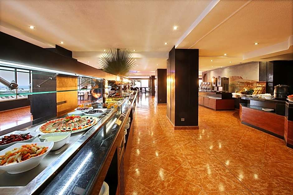 Anezi Tower Hotel