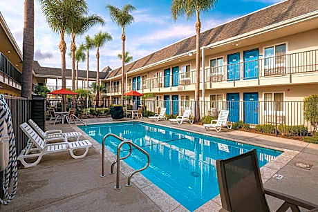 Motel 6-Westminster, CA - North