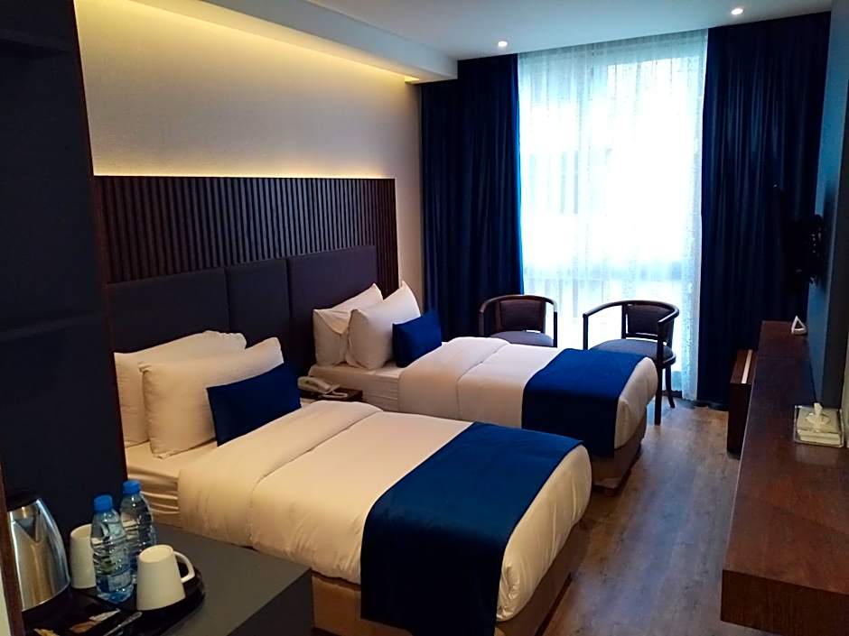 Casa D'or Hotel