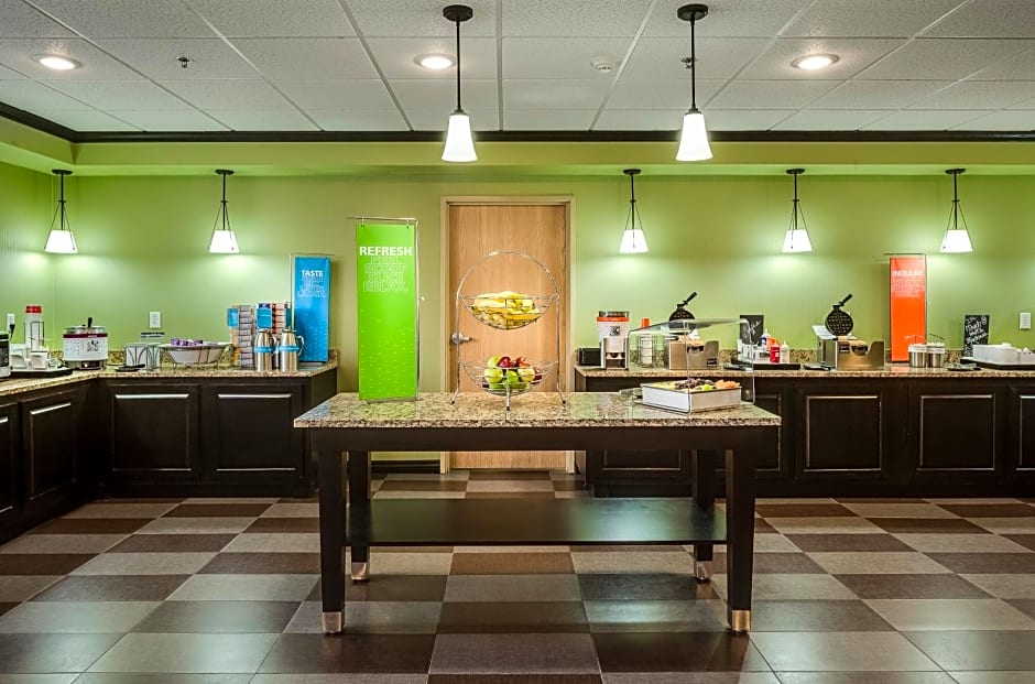 Hampton Inn South Heritage Park