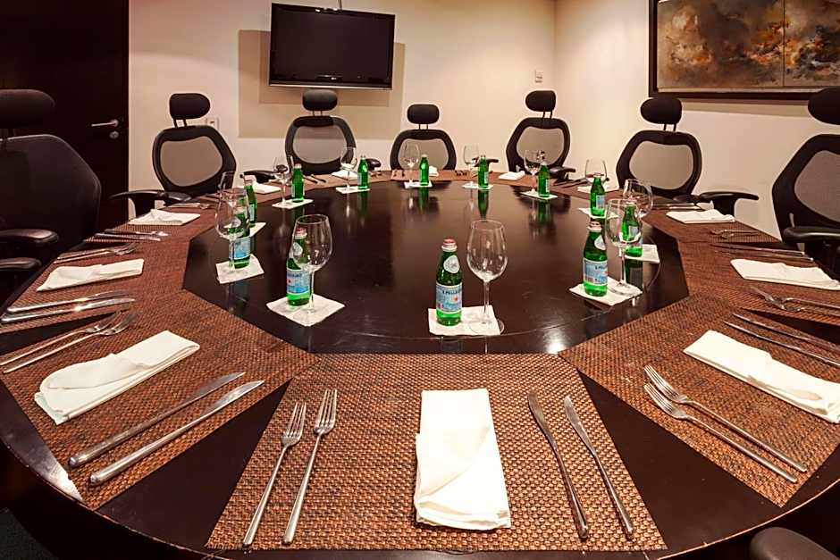 Crowne Plaza Toluca - Lancaster By IHG