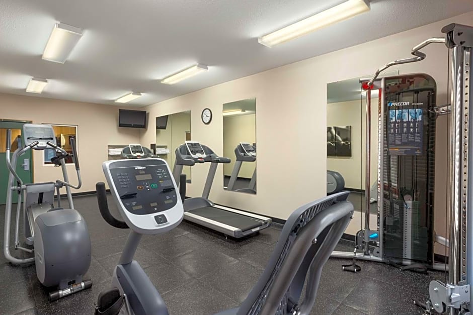 Country Inn & Suites by Radisson, Columbia, MO