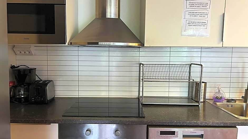 Rentalux Hostel - double & single rooms