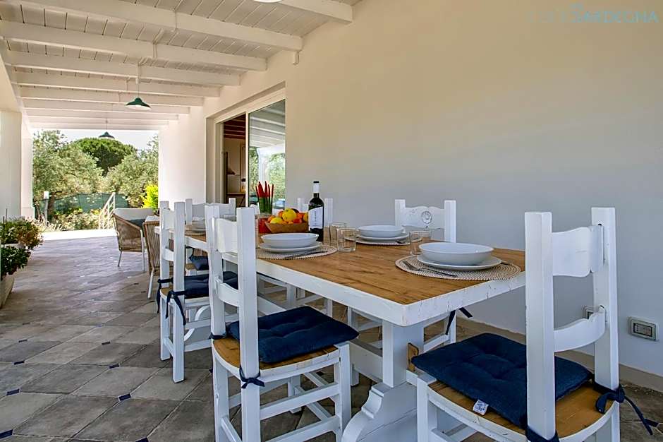 Villa Celeste Countryside Deluxe near the beaches of Sardinia