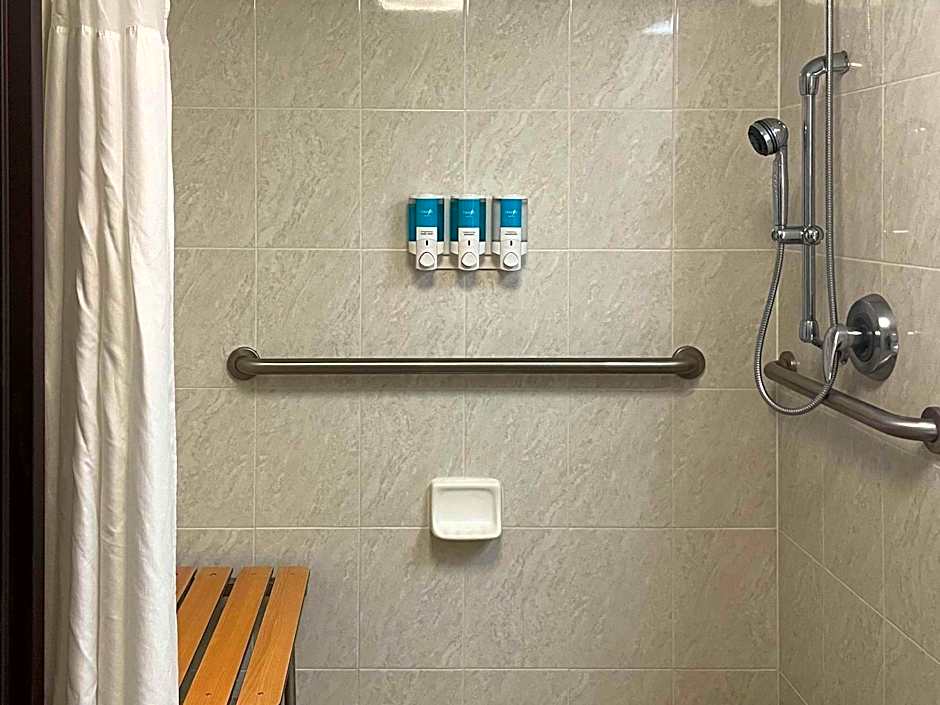 Prado Hotel by Choice Hotels